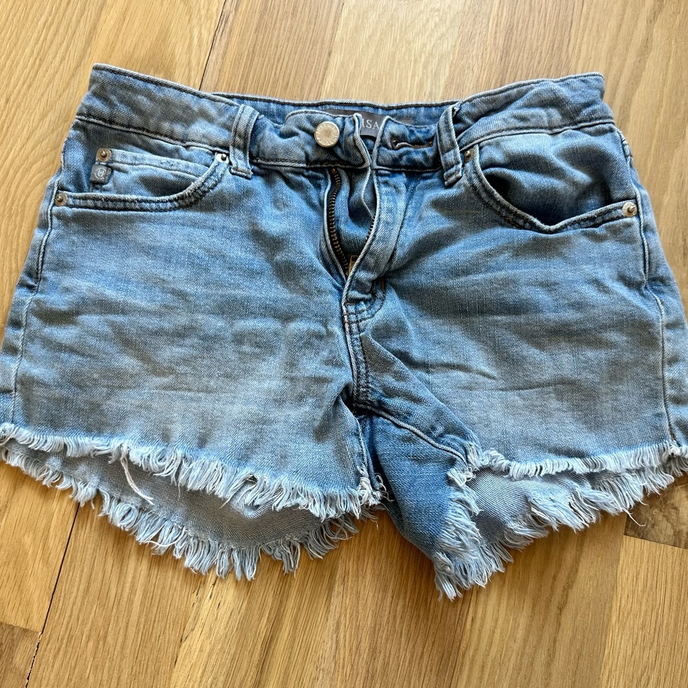 Frayed Jean Shorts size XS
